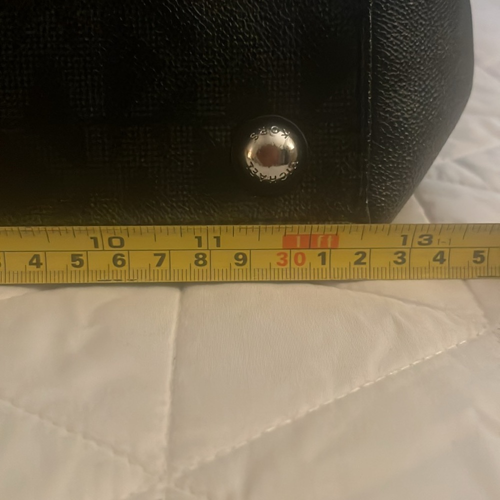 Michael Kors Cynthia Handbag - Picture 9 of 15